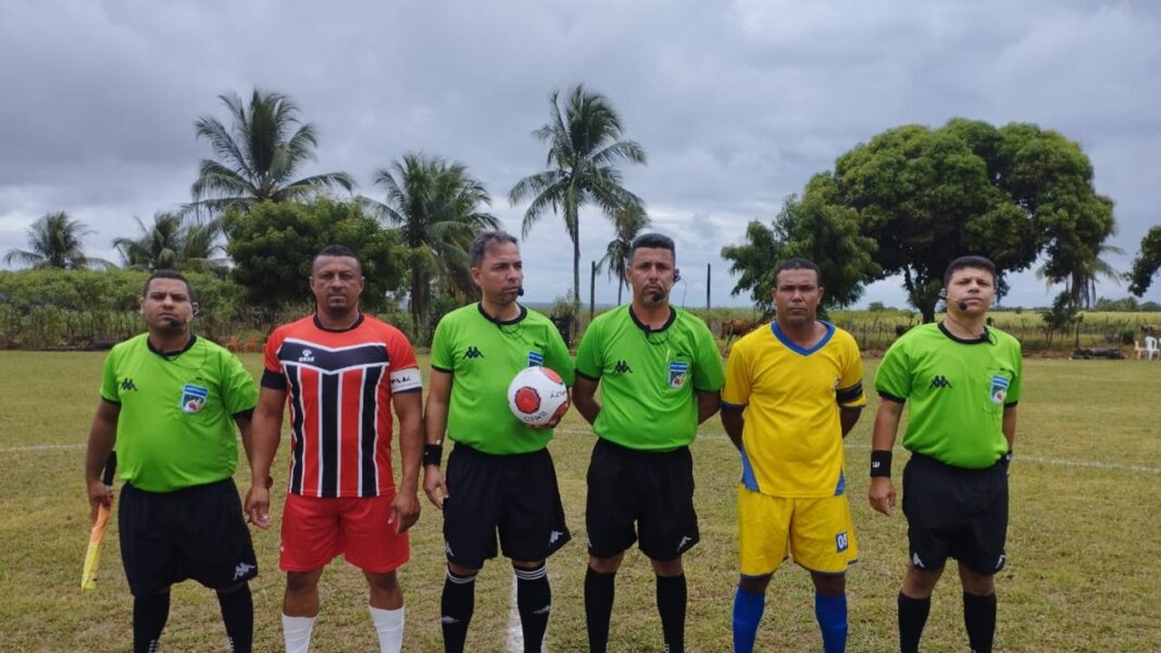 Secretaria de Esportes de Penedo inicia Campeonato Amador de Futebol de Campo