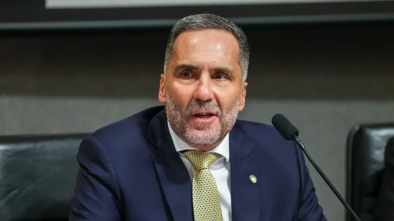 'Não muda uma vírgula na autonomia dos estados e municípios', diz Sarrubbo sobre PEC da Segurança