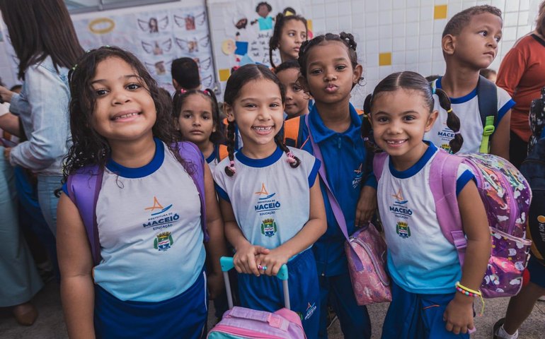 Prefeitura de Maceió lança pré-matrícula online e amplia rede com 6,5 mil novas vagas