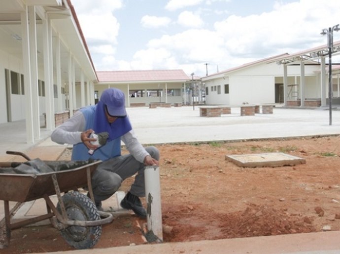 Município de Murici ganha nova escola da rede estadual