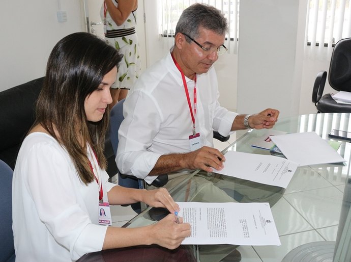 Transparência Alagoas: Prefeito Flavinho assina termo de cooperação com o Estado