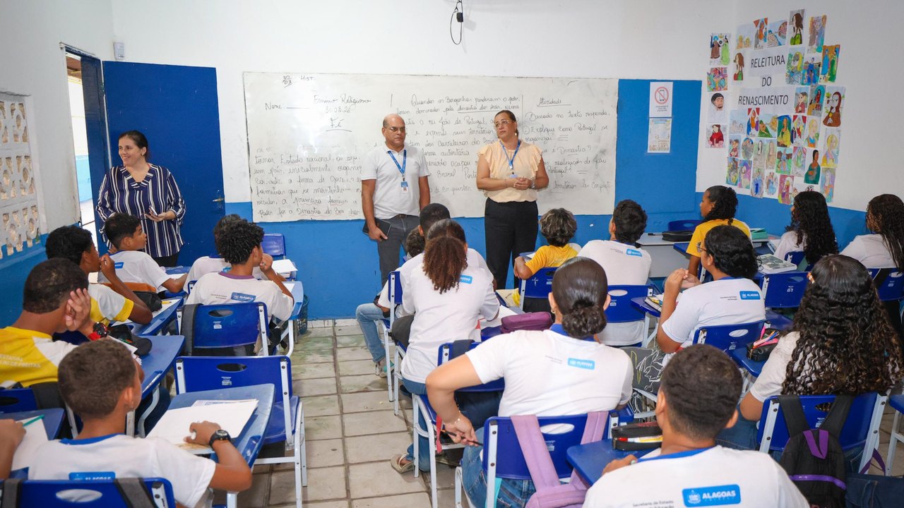 Escola Estadual Maria Lúcia de Freitas recebe visita técnica para melhorias estruturais