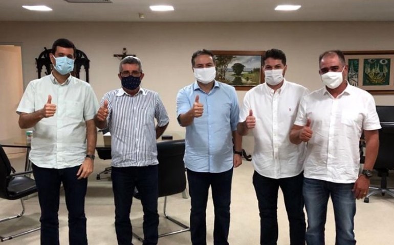 Petrúcio Barbosa recebe apoio de Renan Filho em Igaci; convenção é nesta quarta (16)