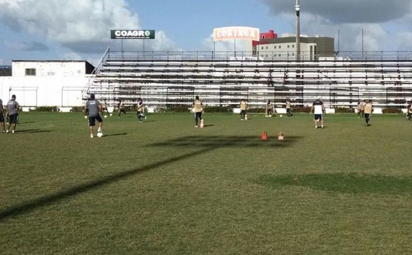 Técnico Vica altera programação de treinos para o jogo diante do Águia