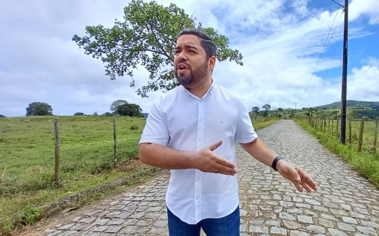 Prefeito de Viçosa anuncia pavimentação asfáltica do acesso ao povoado Bananal