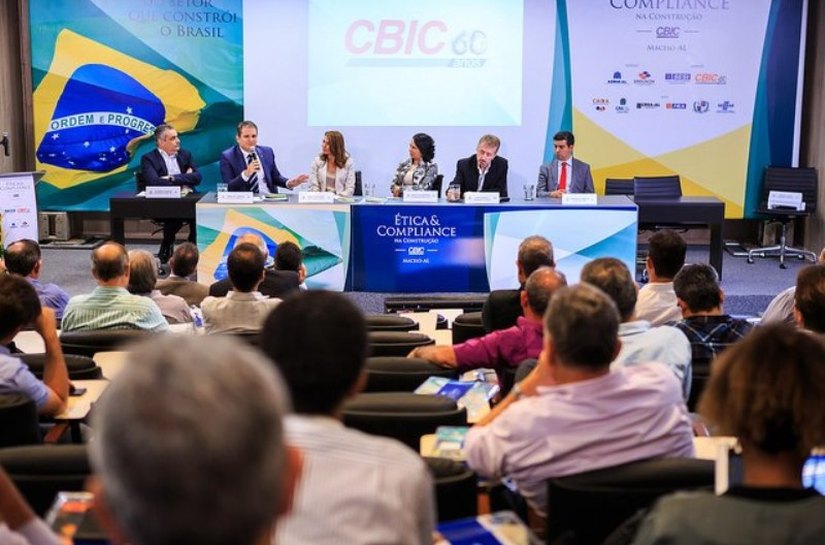 Procurador-chefe do MPF/AL participa de evento sobre ética nos negócios