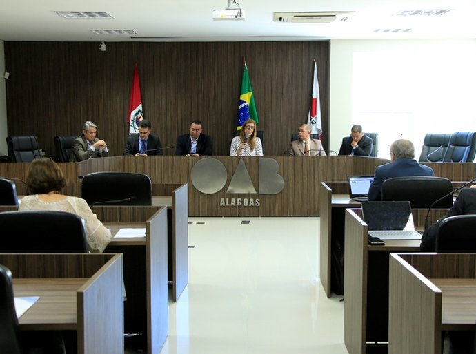 Conselho da OAB aprova Plano Estadual de Valorização da Mulher Advogada