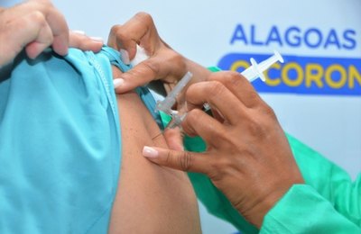 Alagoas ultrapassa 1 milhão de doses aplicadas de vacinas contra a Covid-19