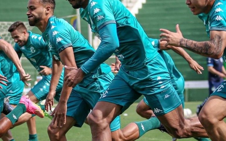 Guarani tem disputa na lateral esquerda após boa estreia de reforço na Série B