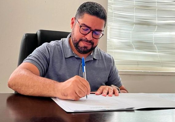 Viçosa anuncia concurso público e oferece aulões preparatórios gratuitos
