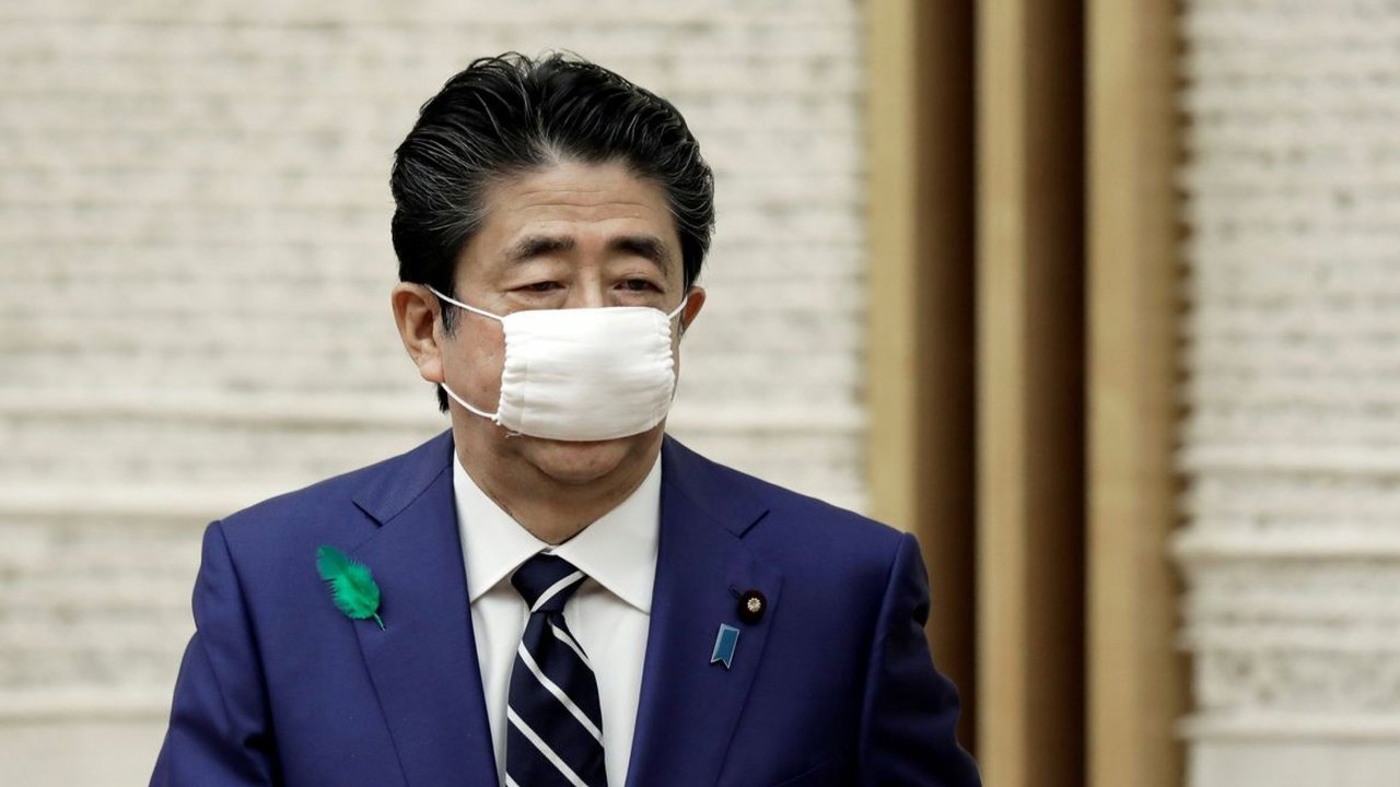 Japão decide manter estado de emergência por coronavírus até fim de maio
