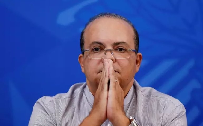 DF: Moraes afasta Ibaneis e determina ‘dissolução total’ de acampamentos em 24h