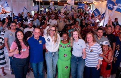 Barra de Santo Antônio abraça Cibele Moura em encontro marcado pela força da população