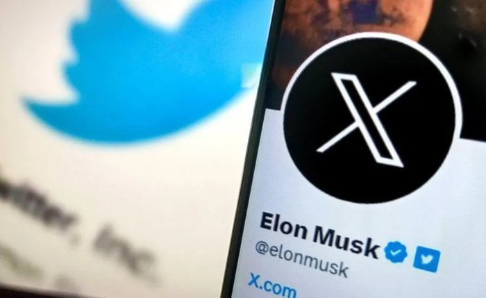 Página de Elon Musk com o novo logo twitter