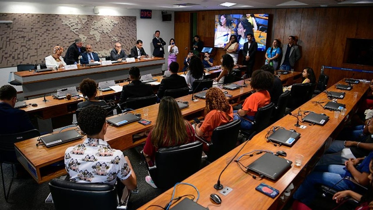 CDH promove debate para marcar Dia Mundial da Hemofilia