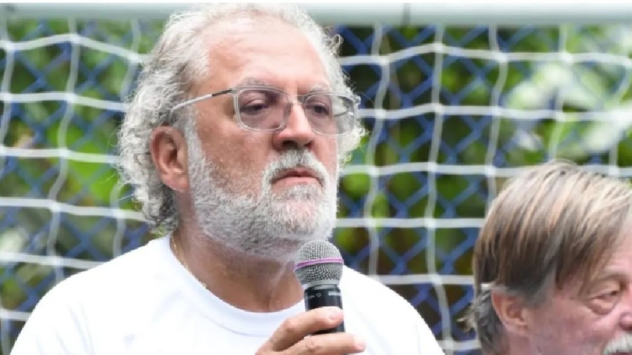 Prefeito de Ilhabela pede que população arranque vegetação; entidade quer investigação policial