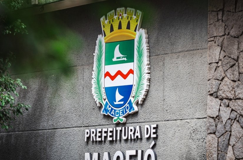 Prefeitura de Maceió antecipa o salário de abril para esta quinta-feira (17)