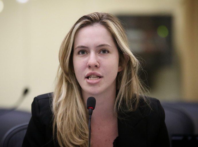 Cibele Moura propõe campanha de conscientização para emissão de RG em recém-nascidos após caso Ana Beatriz