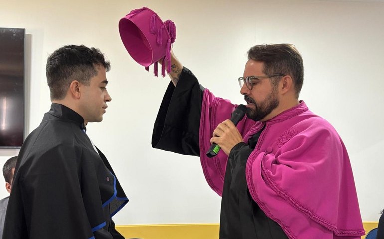 Uneal formou 718 novos profissionais em agosto