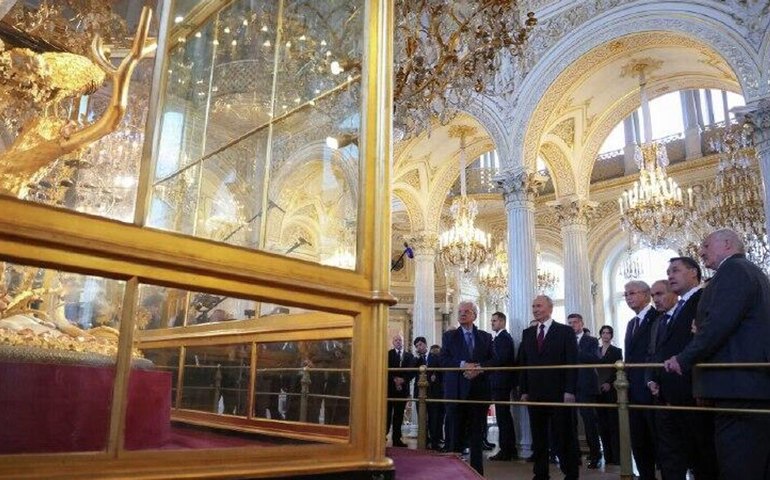 Líderes da Comunidade dos Estados Independentes visitam o museu Hermitage