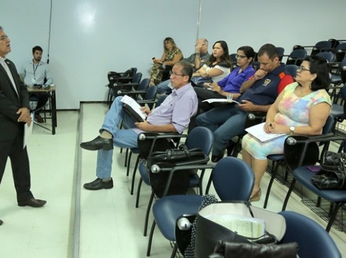 Subcomitê discute melhorias do registro e da legalização empresarial