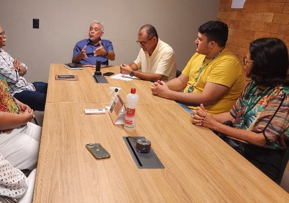 Secretárias visitam Pindorama e destacam política de inclusão feminina da Cooperativa