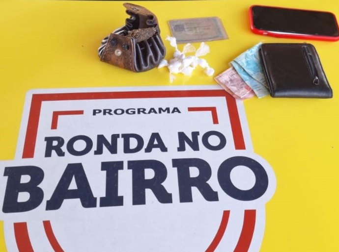 Ronda no Bairro prende homem por tráfico de drogas no Francês