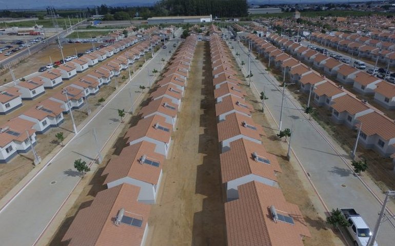 Comissão debate projetos que alteram programa Minha Casa, Minha Vida