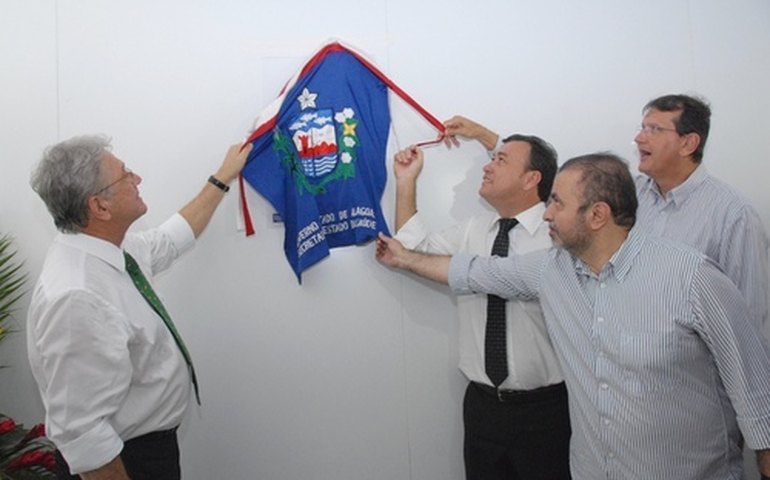 Governador inaugura UPA em Marechal Deodoro