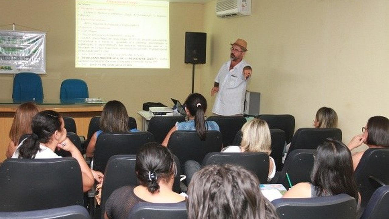 Professores da rede estadual participam de formação para o Projovem Saberes da Terra