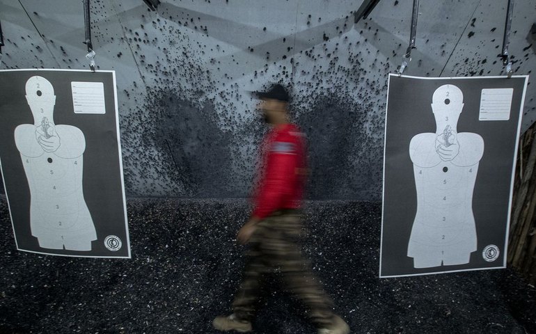 MPF questiona na Justiça plano para fiscalização de armas de CACs