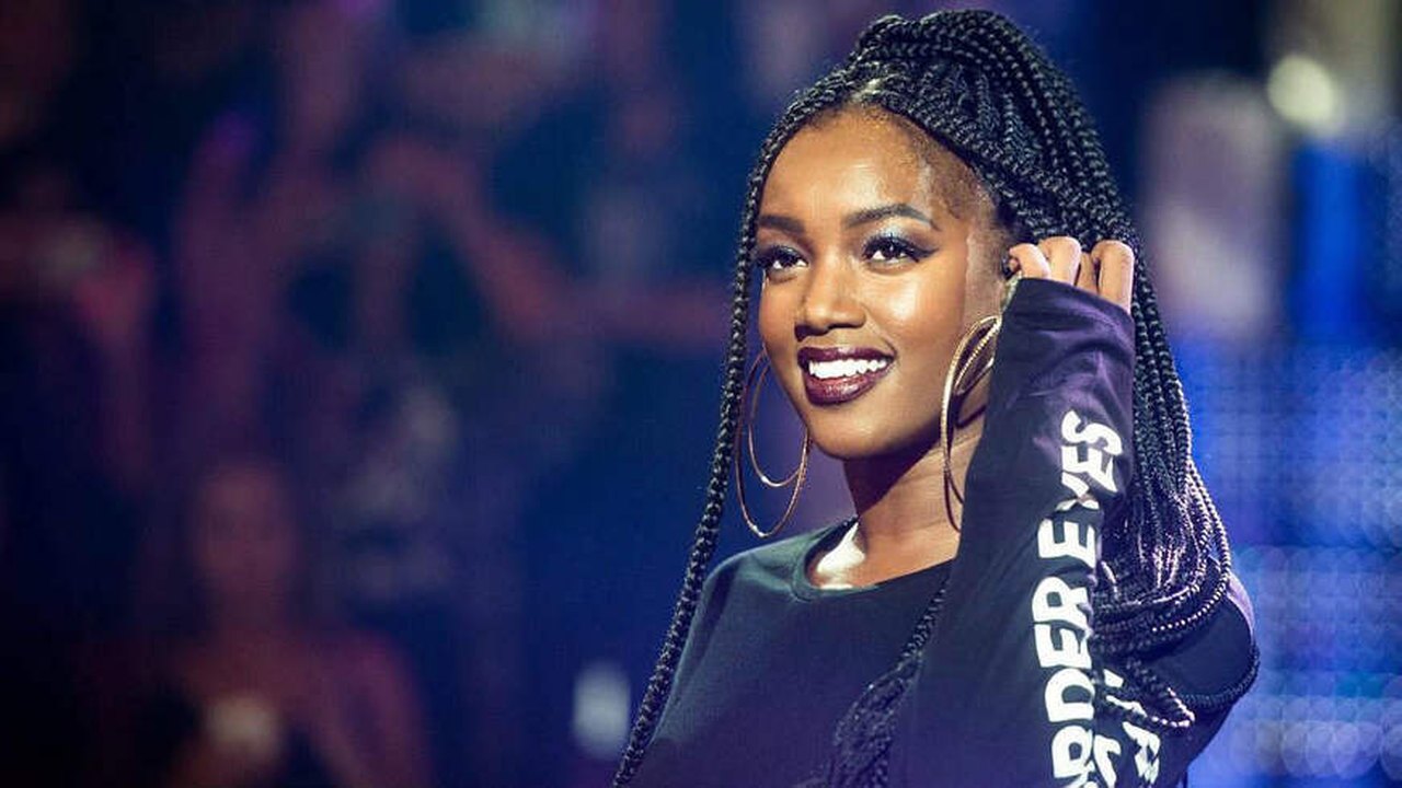 Iza aparece com novo visual e surpreende seguidores: ‘Trabalhada no mullet’