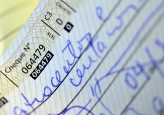 Cheques representam apenas 0,5% das formas de pagamento no Brasil