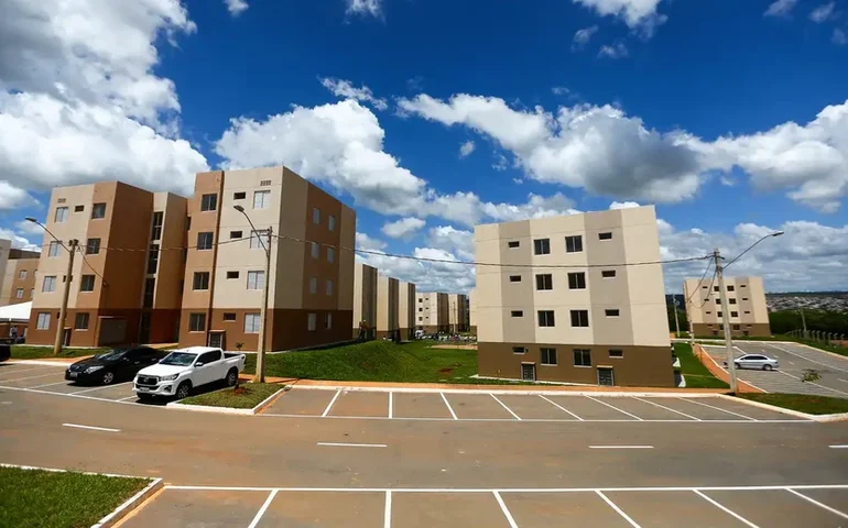 Grupo Habitação sobe 0,22% em novembro ante alta de 1,72% em outubro no IPCA-15