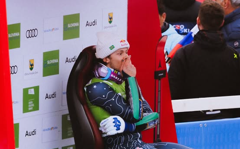 Lucas Braathen perde ouro no slalom gigante na Copa do Mundo na Eslovênia por 41 centésimos