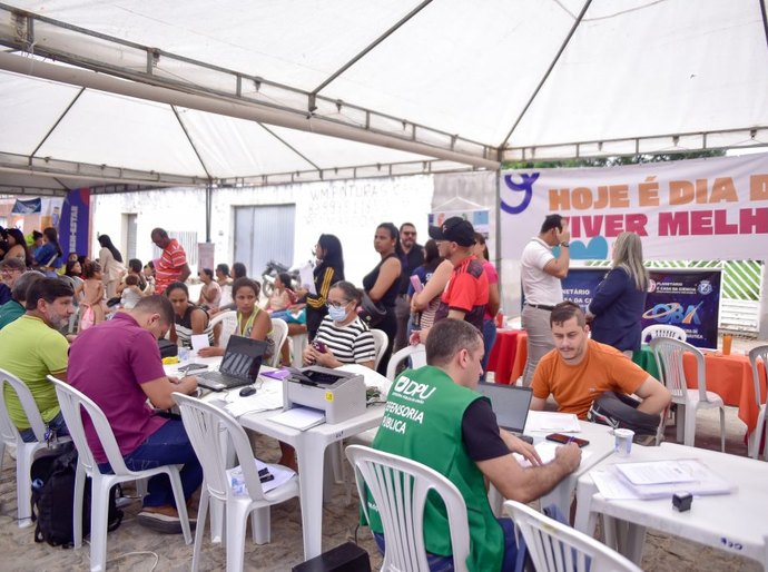 Arapiraca: Viver Melhor na Comunidade ultrapassa 600 atendimentos em edição no Zélia Barbosa