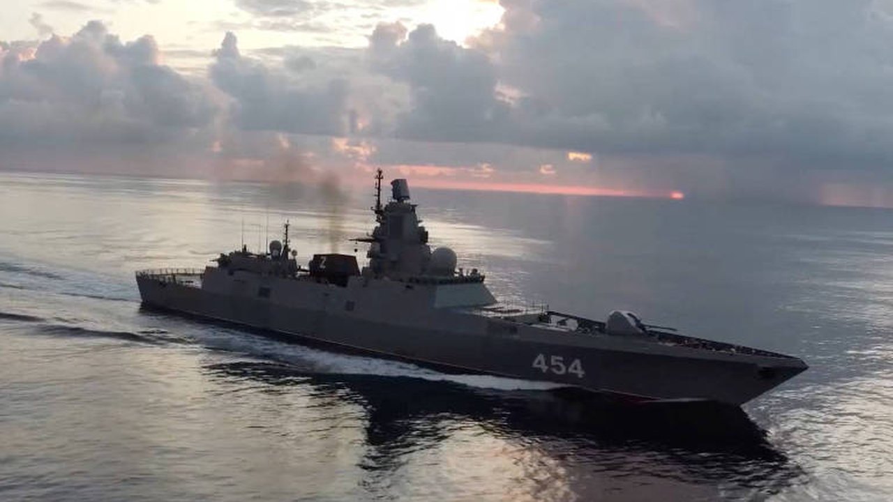 Rússia inicia exercício naval no Pacífico enquanto Putin visita a Coreia do Norte com promessa de acordo estratégico