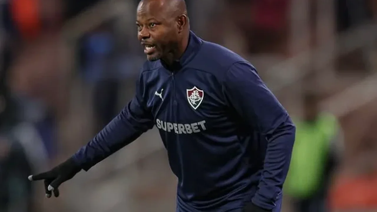 Fluminense confirma Marcão como técnico efetivo até o final da temporada