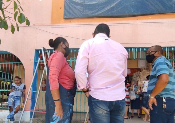 Mercado do Artesanato já está passando por pinturas e reformas