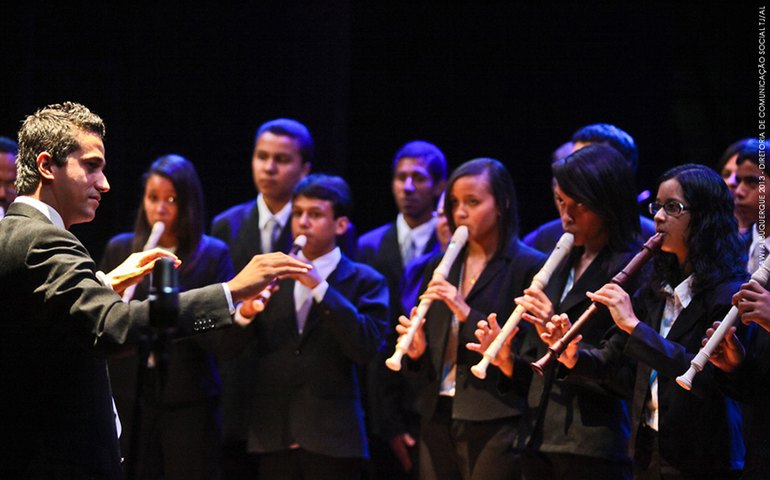 Missa em alusão à Páscoa nesta quinta-feira