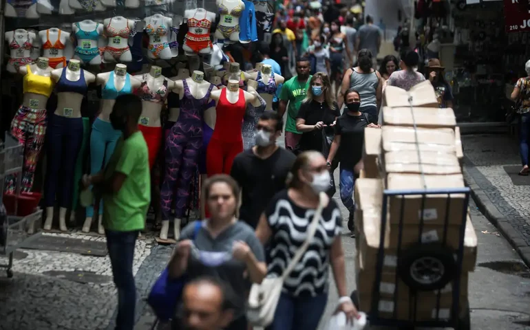 CNC prevê que varejo deve faturar R$ 4,64 bi com recorde de vendas na Black Friday
