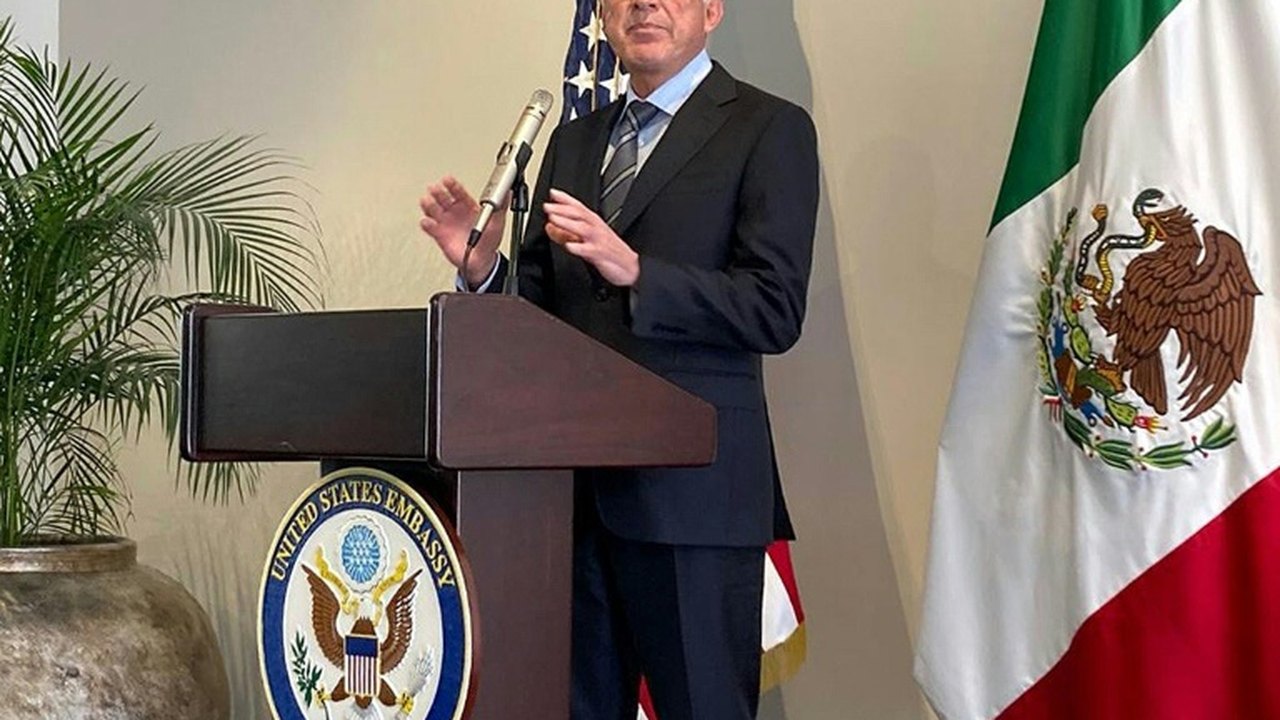 México reclama de interferência dos EUA após embaixador americano criticar reforma judicial