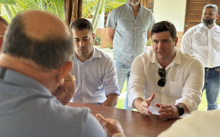 Infraestrutura faz vistoria em obras de saneamento, abastecimento e esgotamento sanitário no litoral Norte