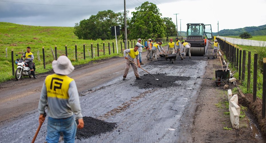 Federalização de rodovias: obras da BR-424 devem ser concluídas em até três meses, diz Renan Filho