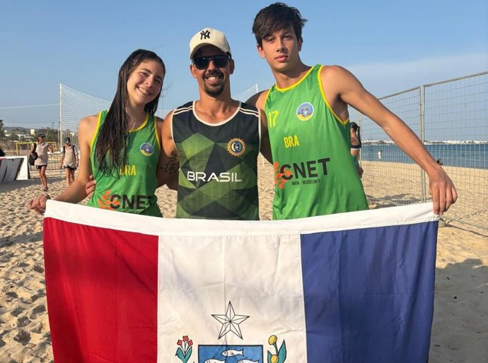 Com apoio do Governo, alagoanos se destacam no Mundial de Handebol de Praia, na Tunísia