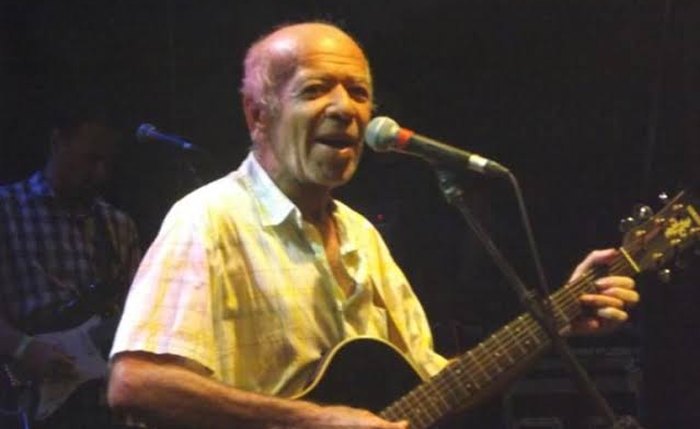 Carlos Moura morre aos 73 anos Carlos Moura morre aos 73 anos