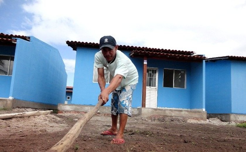 Regularizações levam cidadania aos moradores do Residencial Recanto da Ilha