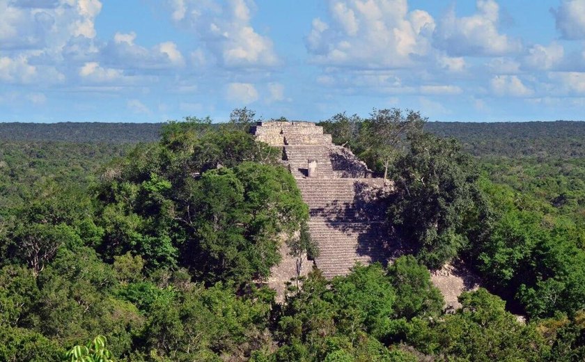 Cidade maia de quase 3 mil anos com monumentos e pirâmides é descoberta na Guatemala
