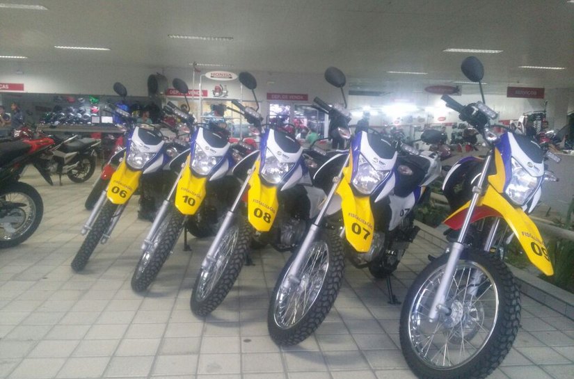 Célia adquire cinco motos e convoca novos agentes para SMTT de Arapiraca