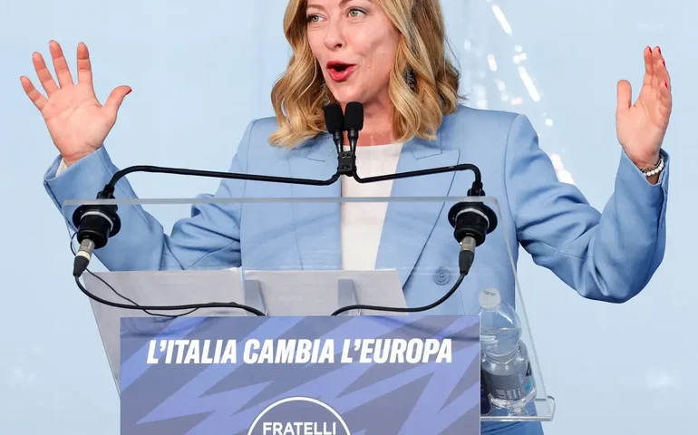 Impulsionada por eleição europeia, Meloni aproveita os holofotes ao receber o G7 na Itália